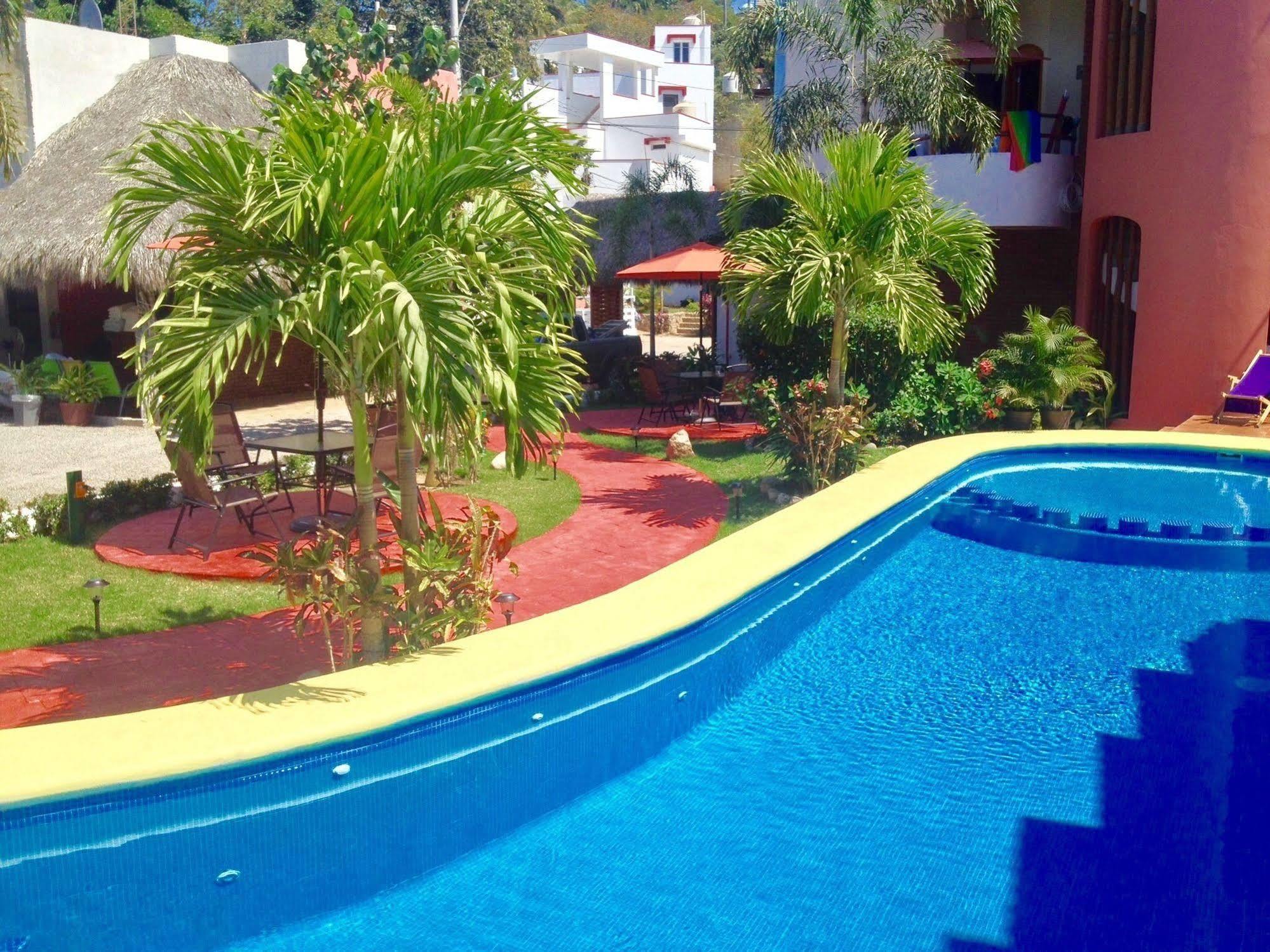 Hotel Y Suites Los Encantos Sayulita Exterior photo